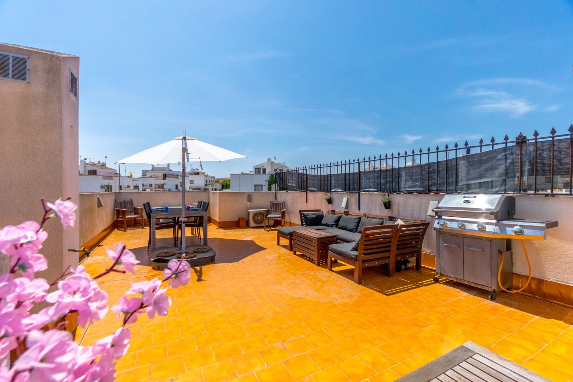 Resale - Apartment -
Orihuela Costa