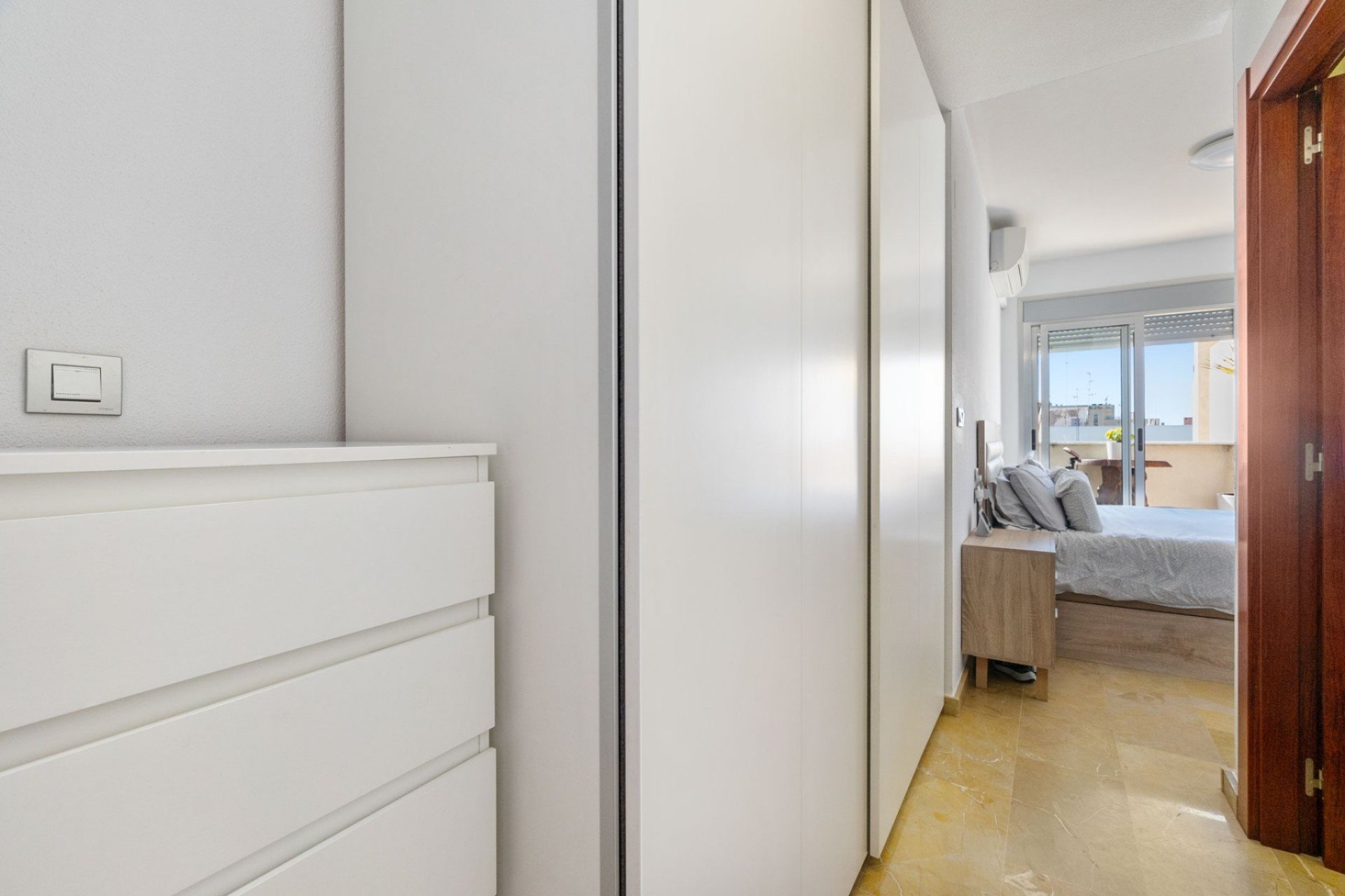 Resale - Apartment -
Torrevieja - Center