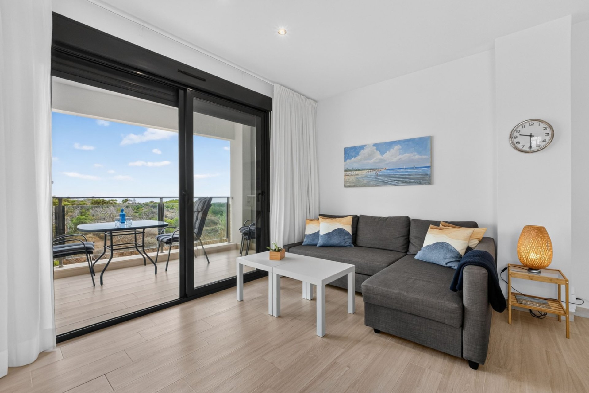 Resale - Apartment -
Torrevieja - La Mata