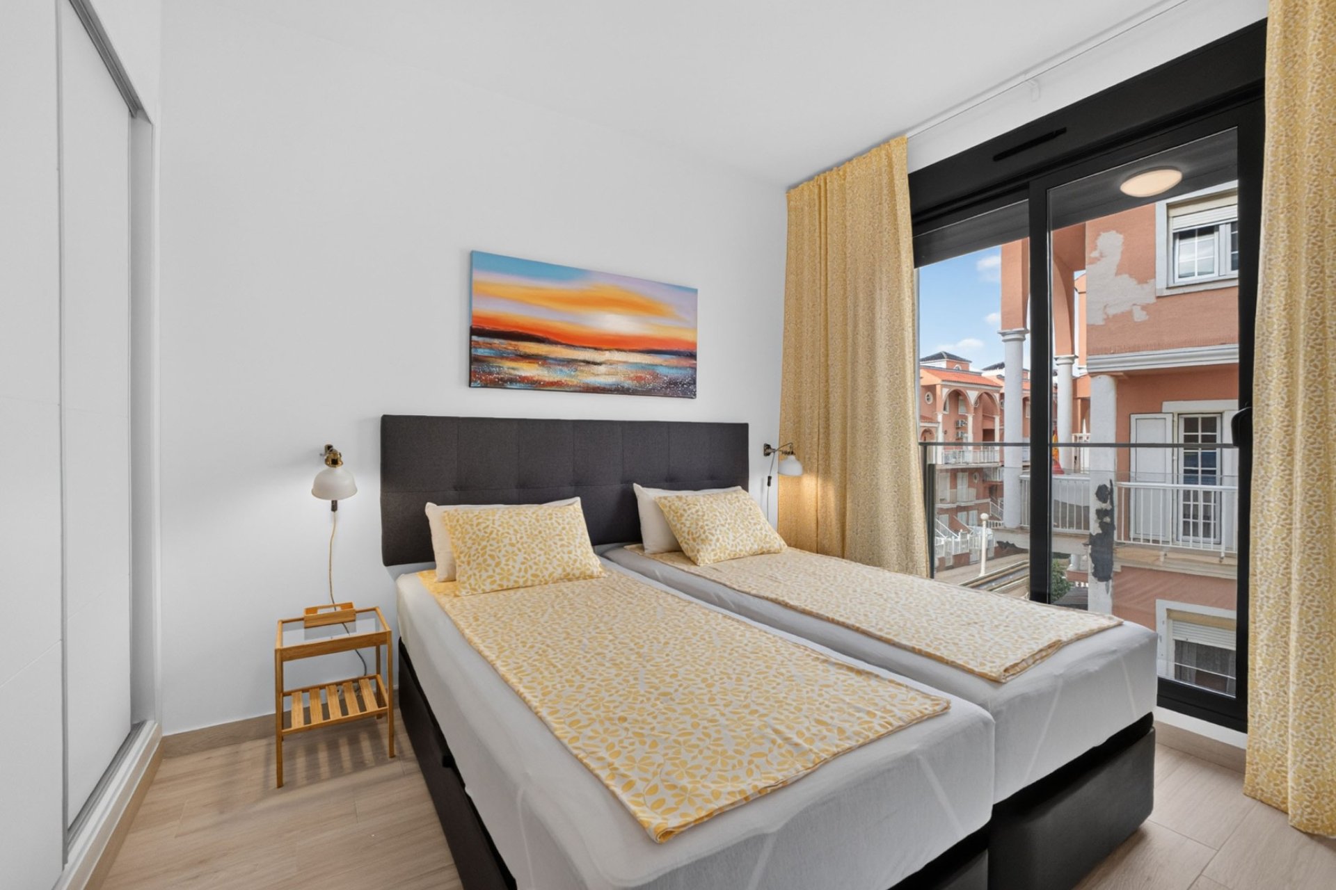 Resale - Apartment -
Torrevieja - La Mata