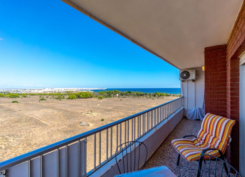 Resale - Apartment -
Torrevieja