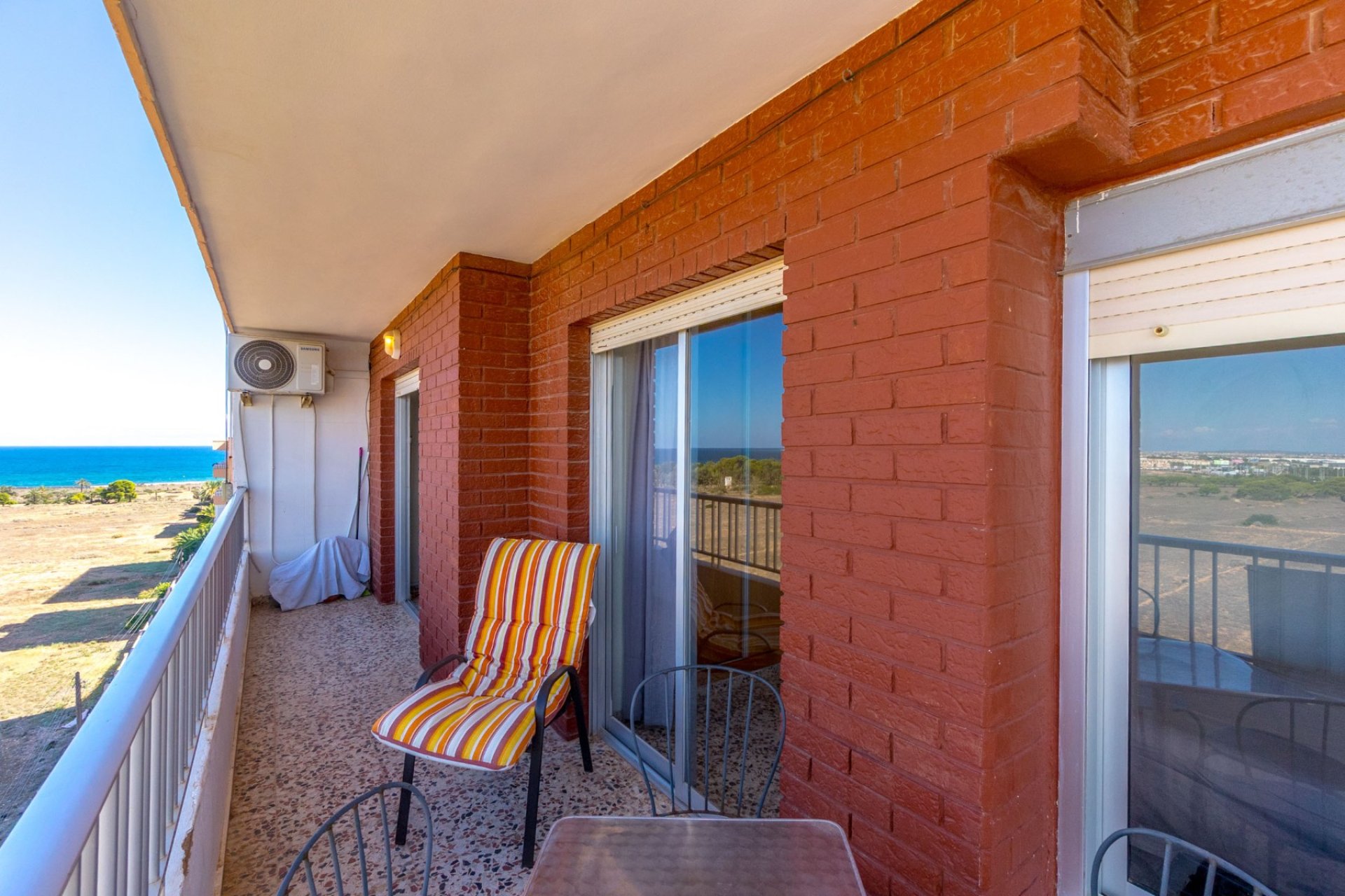 Resale - Apartment -
Torrevieja