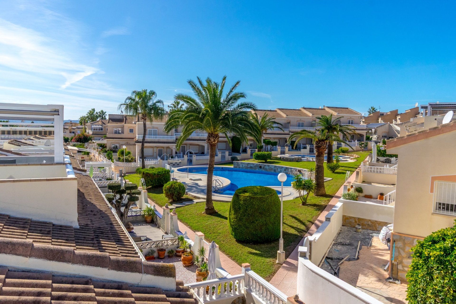 Resale - Townhouse -
Ciudad Quesada