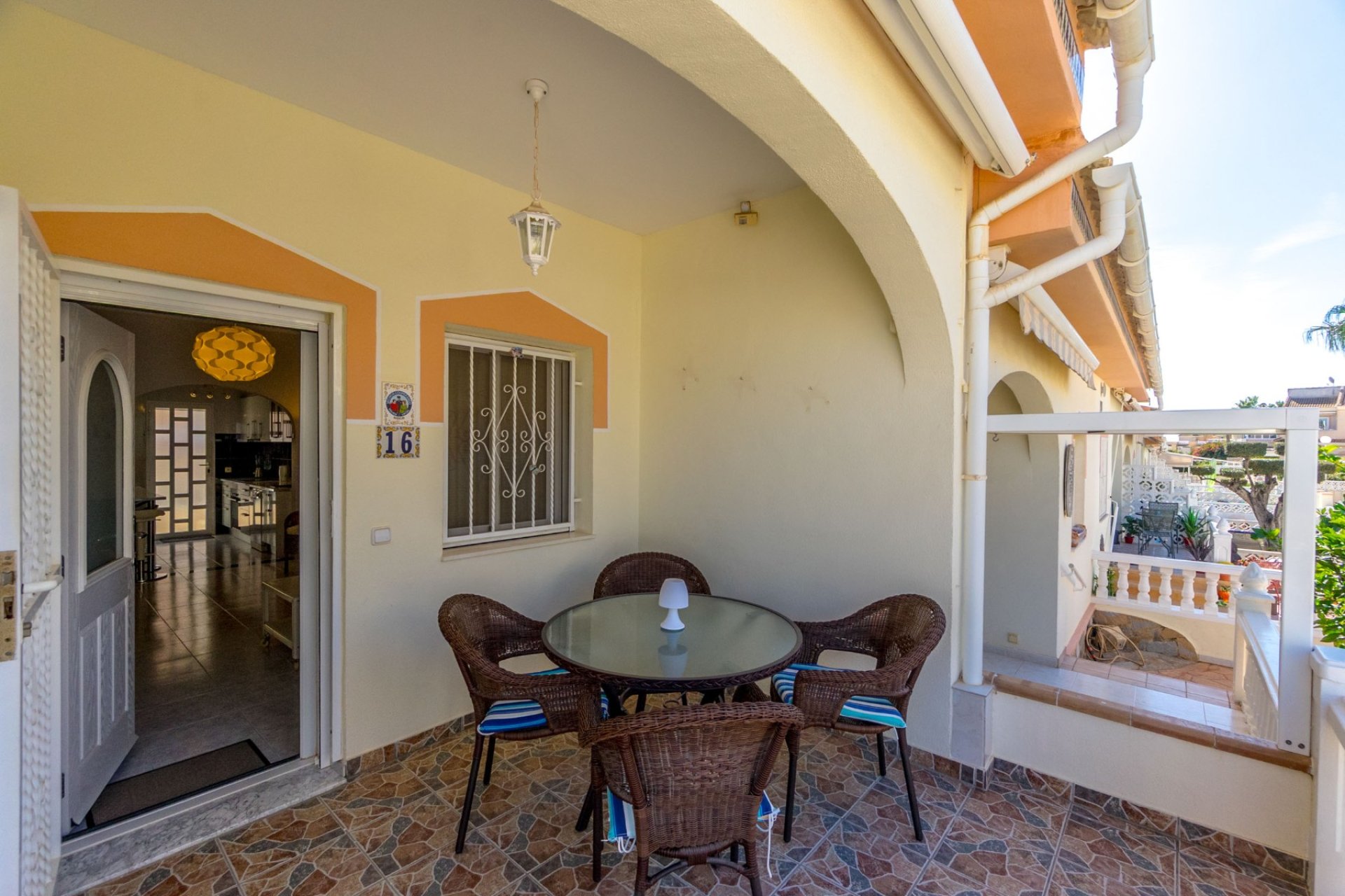 Resale - Townhouse -
Ciudad Quesada