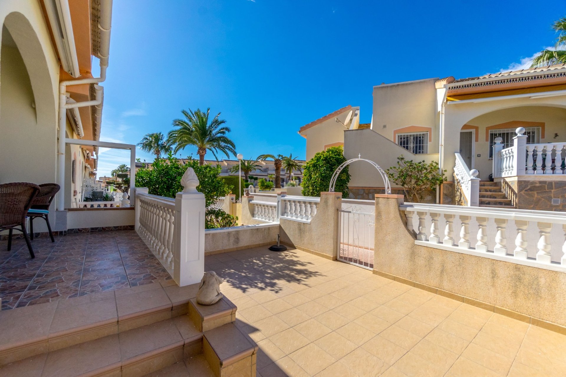 Resale - Townhouse -
Ciudad Quesada