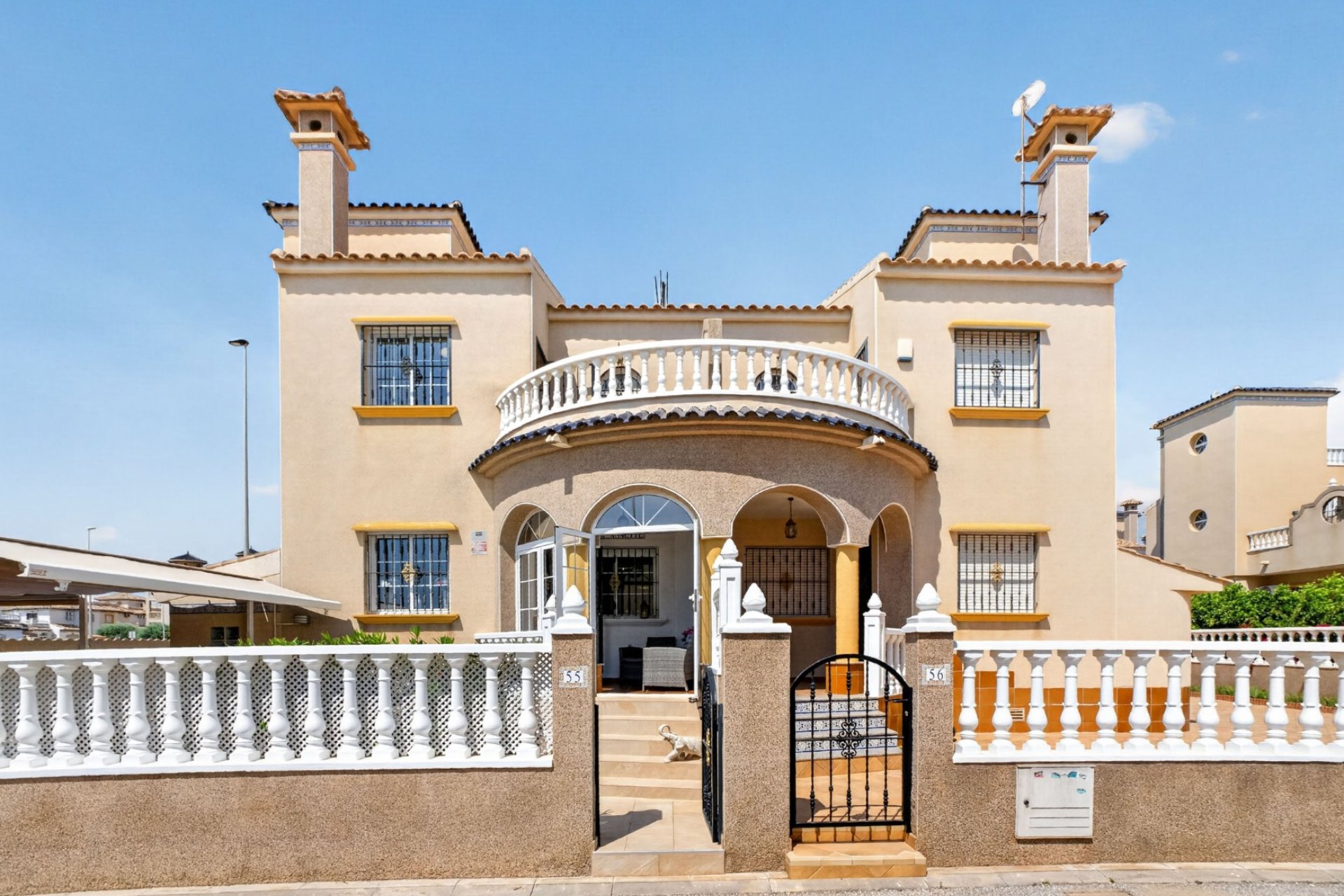 Resale - Townhouse -
Orihuela Costa - Lomas De Cabo Roig