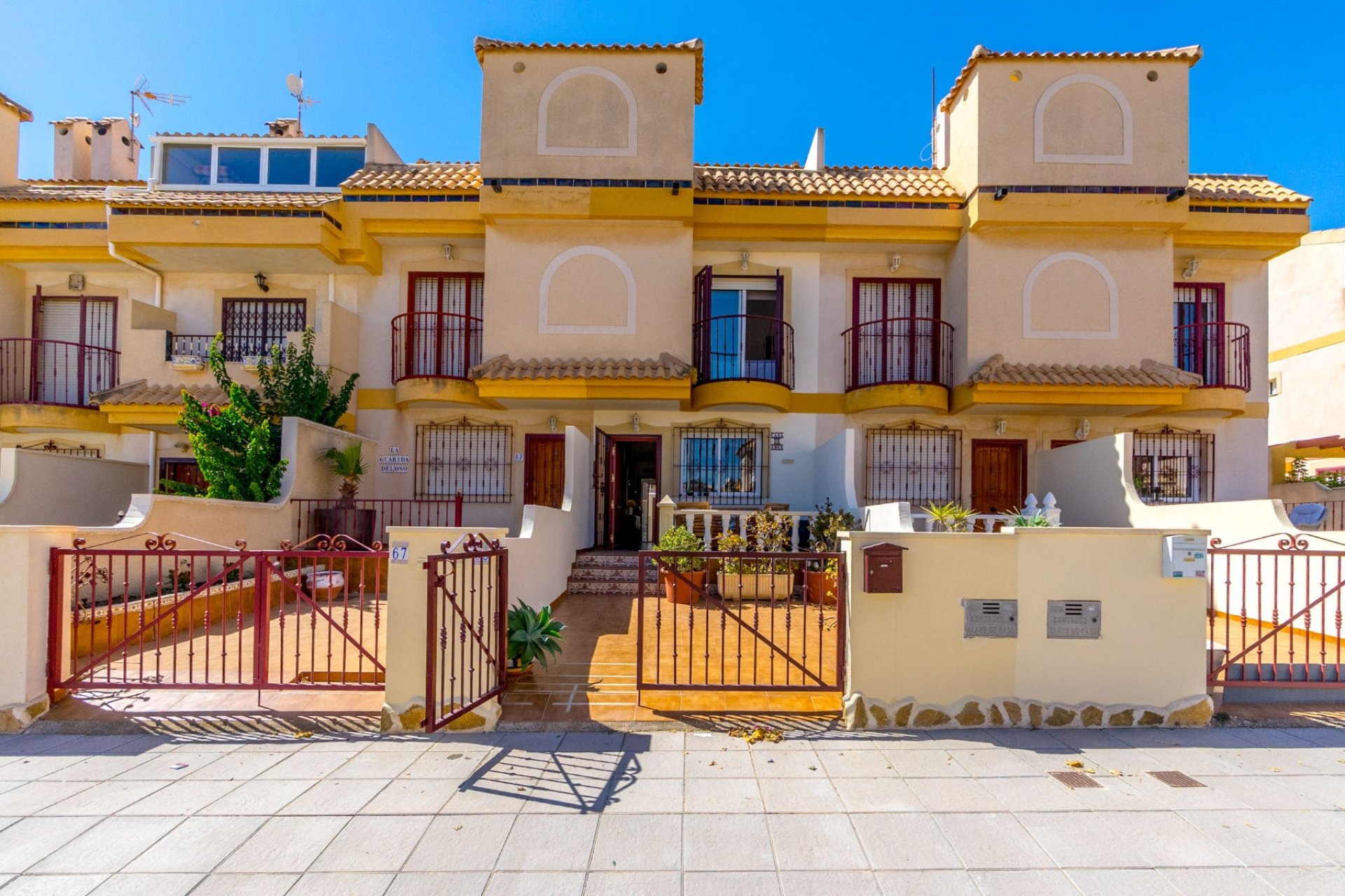 Resale - Townhouse -
Pilar de la Horadada - Torre de la Horadada