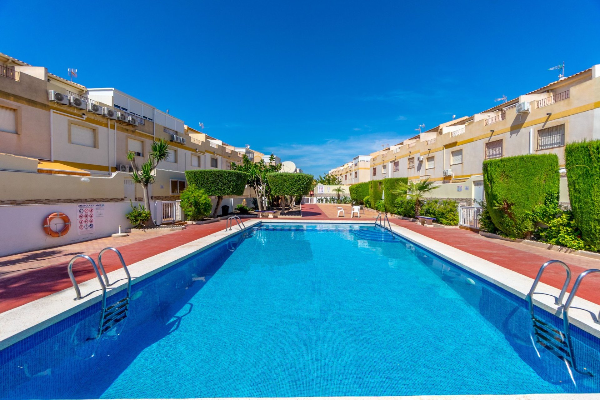 Resale - Townhouse -
Pilar de la Horadada - Torre de la Horadada