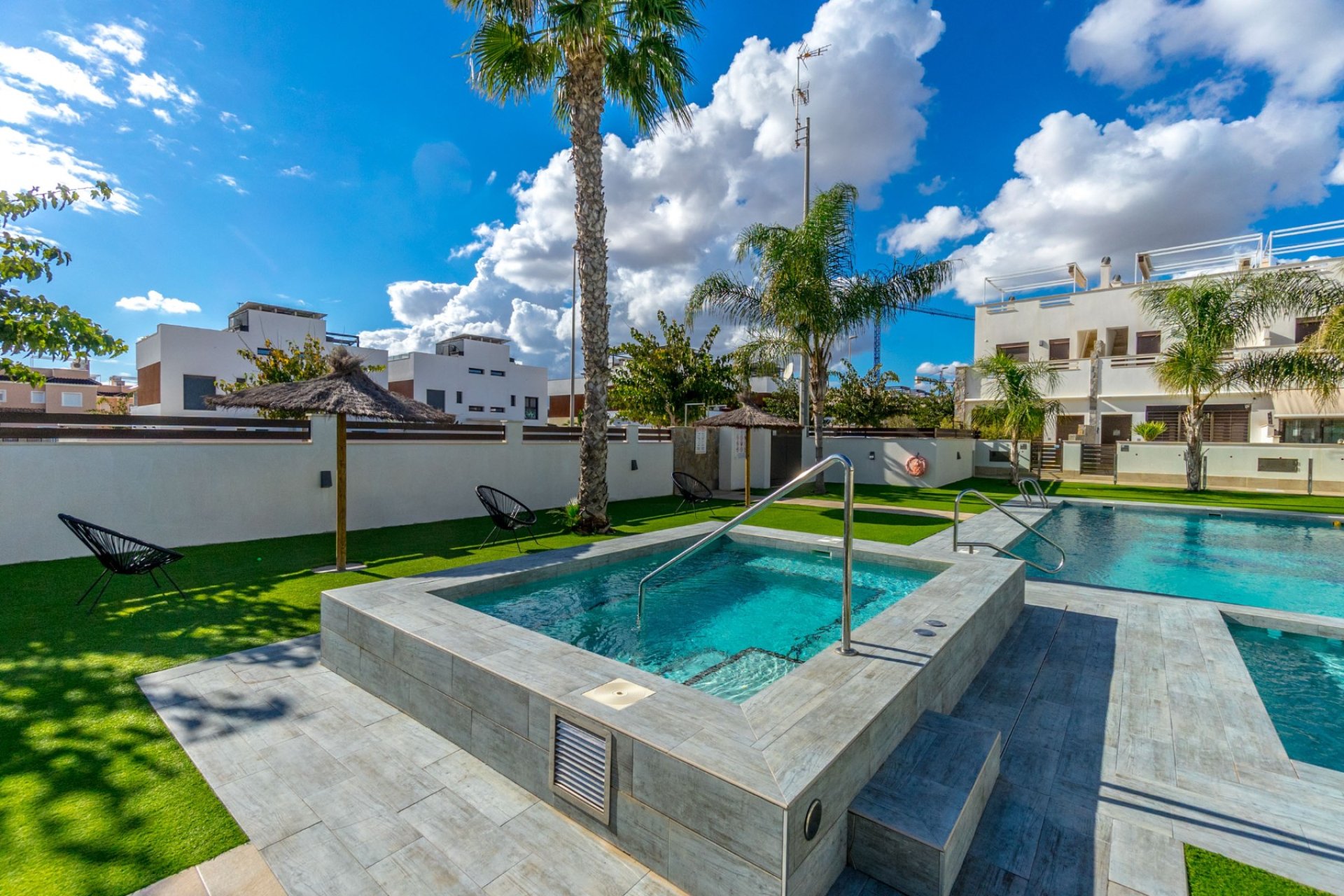 Resale - Townhouse -
Pilar de la Horadada - Torre de la Horadada