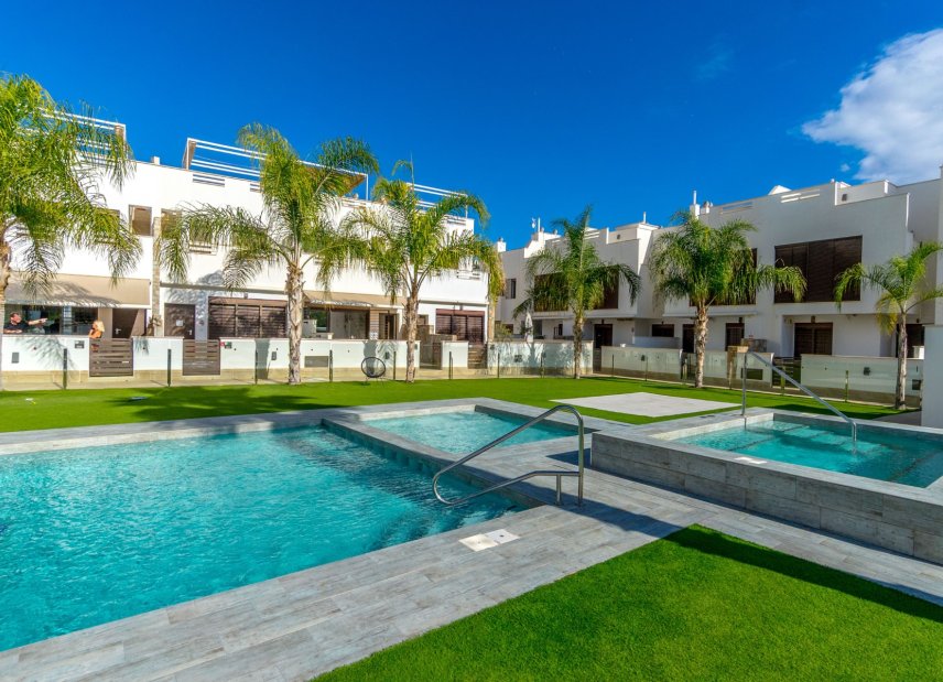 Resale - Townhouse -
Pilar de la Horadada - Torre de la Horadada
