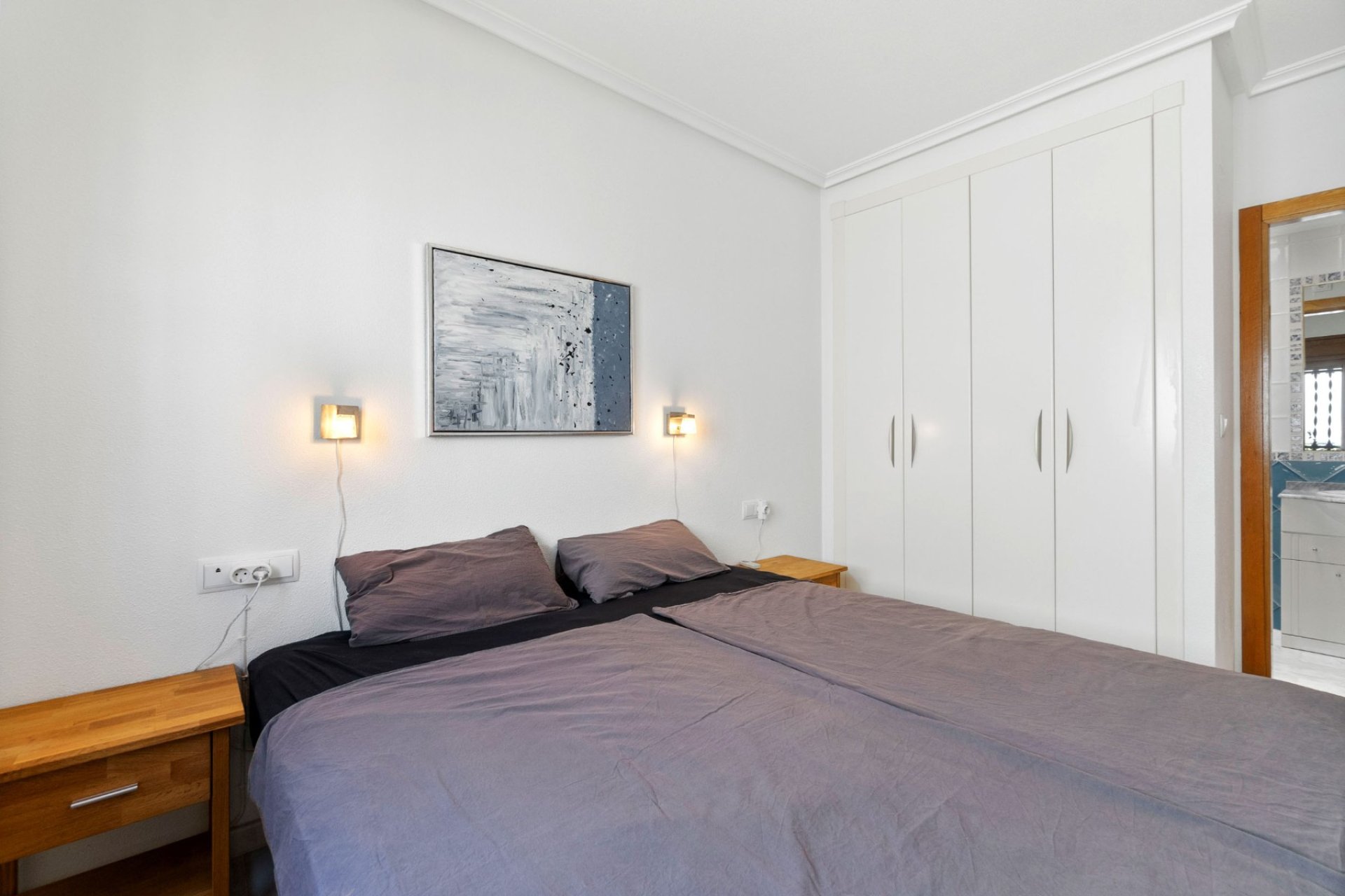 Resale - Townhouse -
San Miguel de Salinas