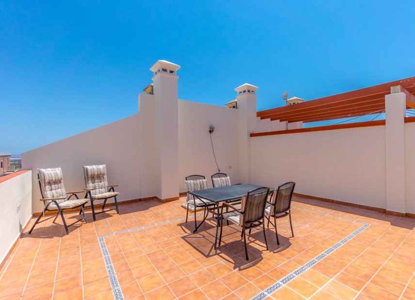 Resale - Townhouse -
San Miguel de Salinas