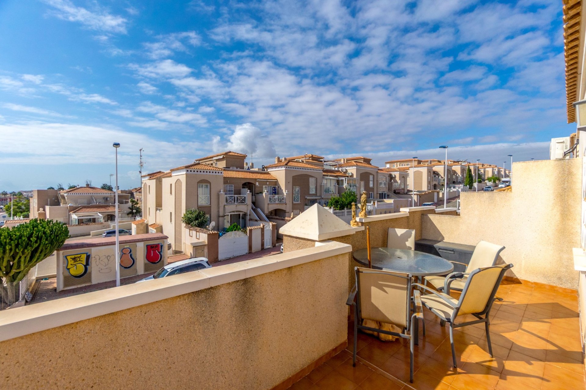 Resale - Townhouse -
Torrevieja