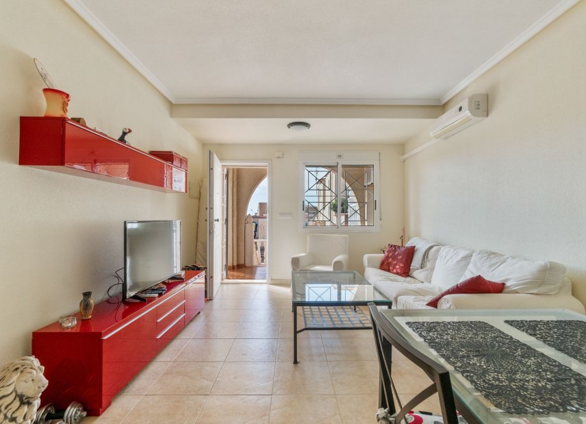 Resale - Townhouse -
Torrevieja