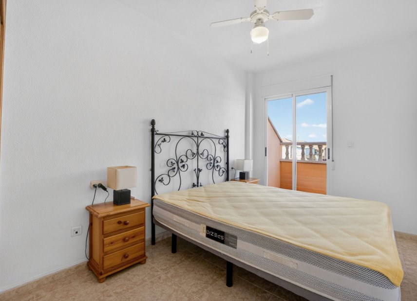 Resale - Townhouse -
Torrevieja