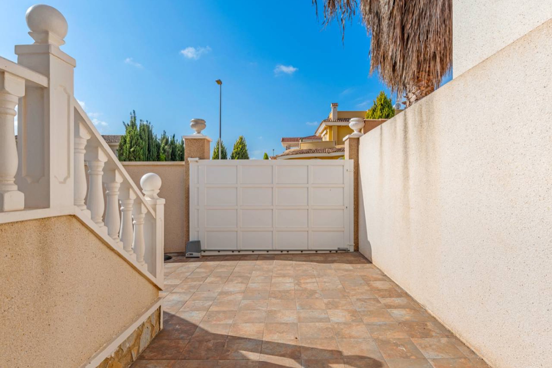 Resale - Villa -
Ciudad Quesada