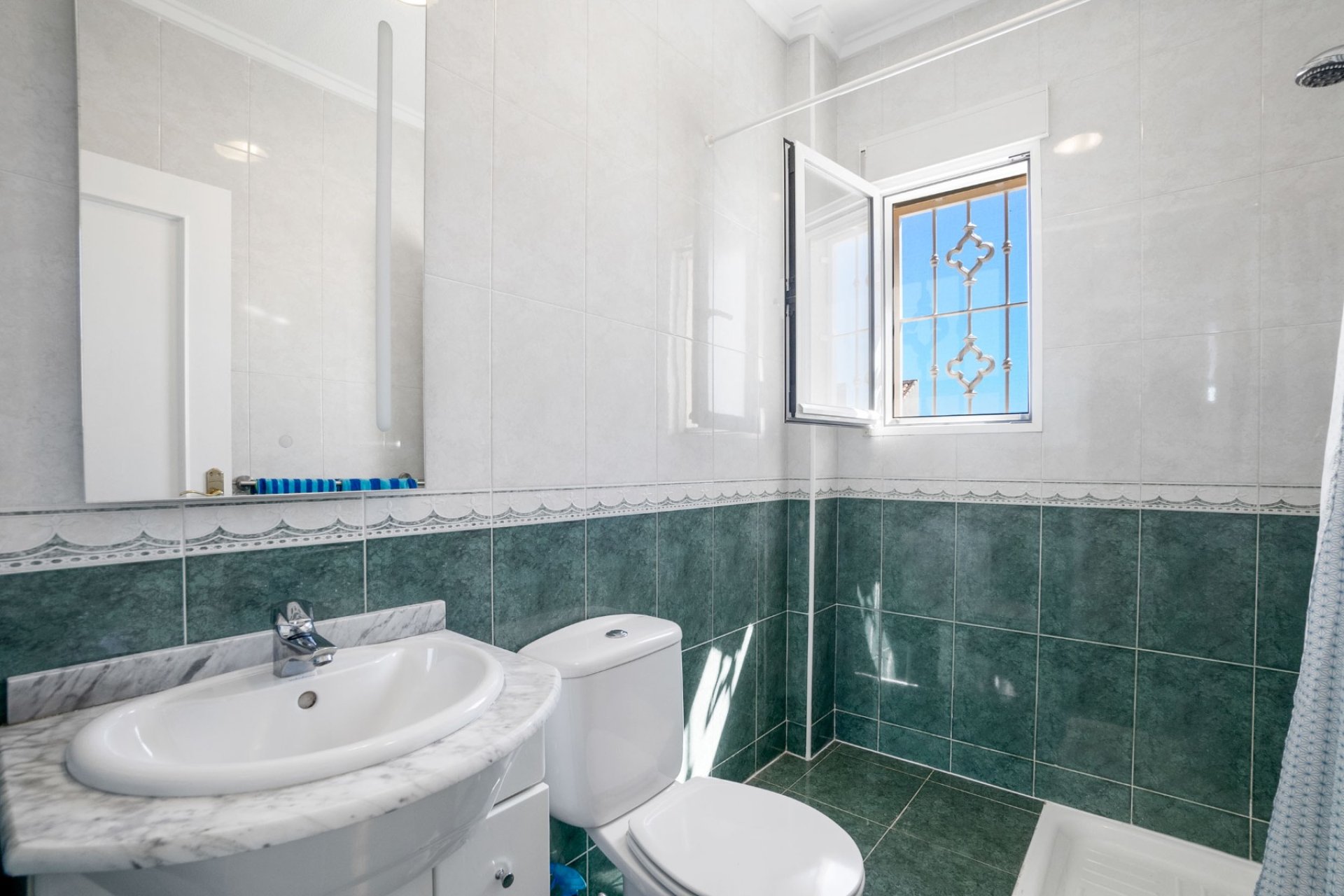 Resale - Villa -
Ciudad Quesada