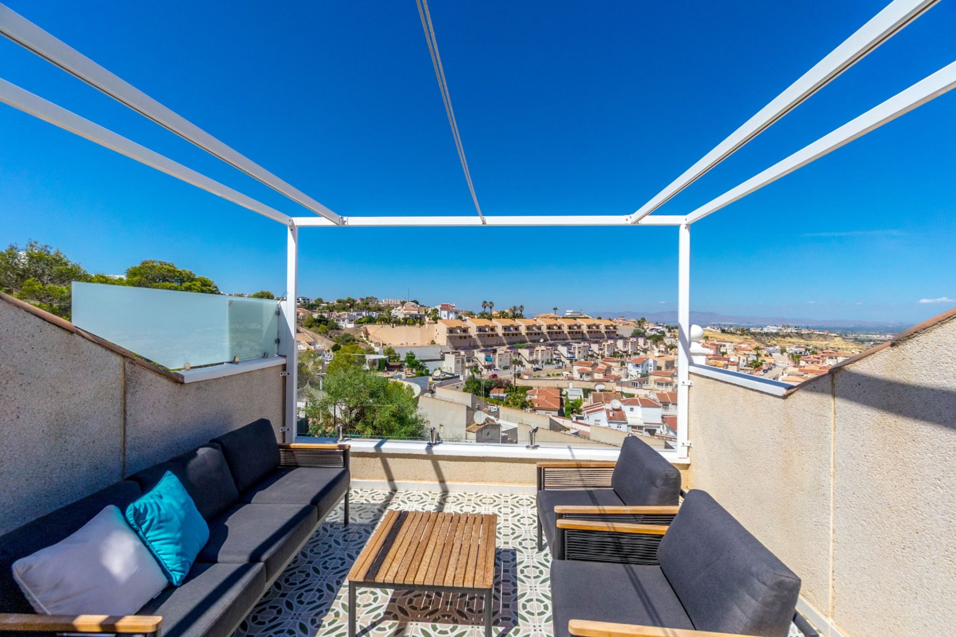 Resale - Villa -
Ciudad Quesada