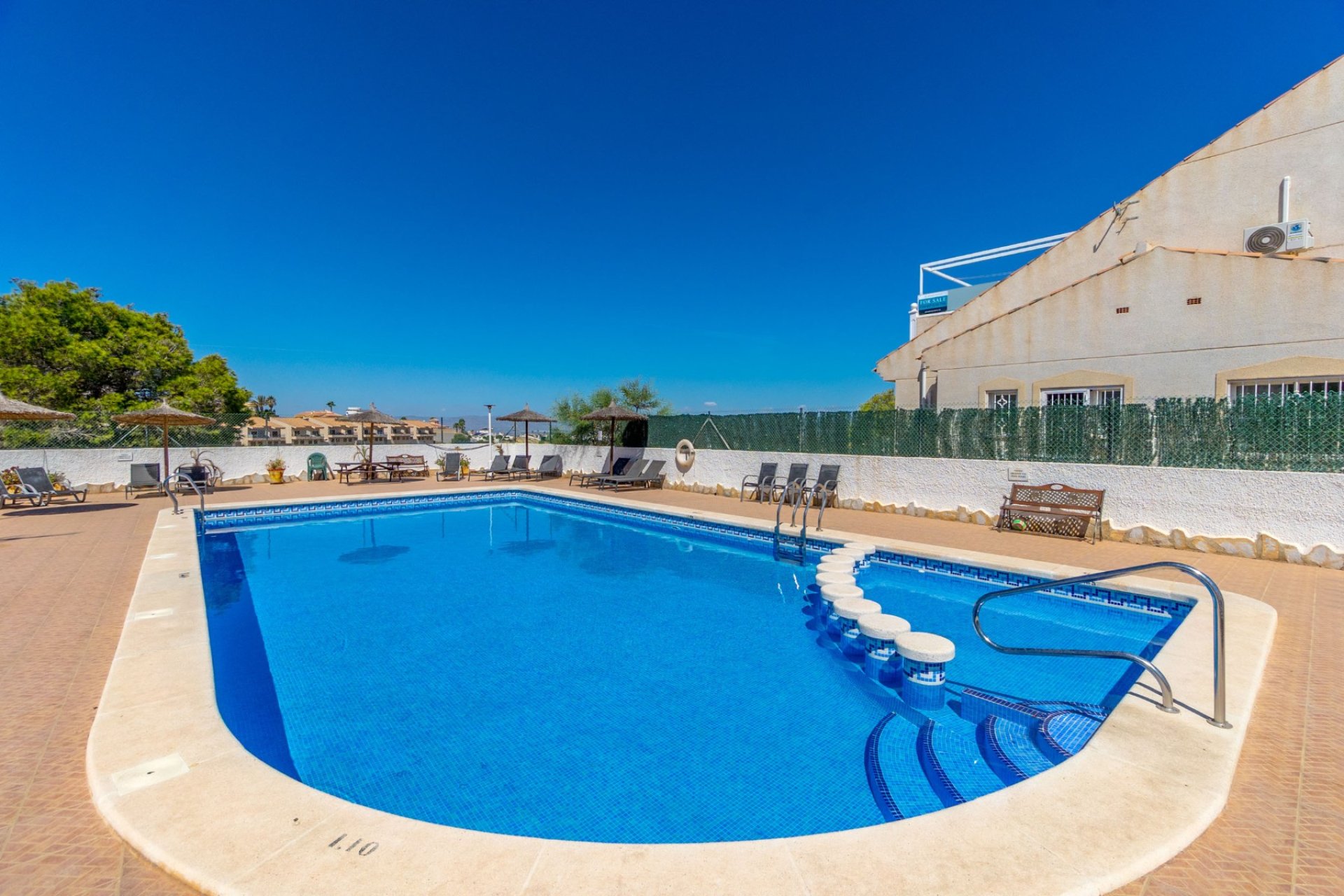 Resale - Villa -
Ciudad Quesada