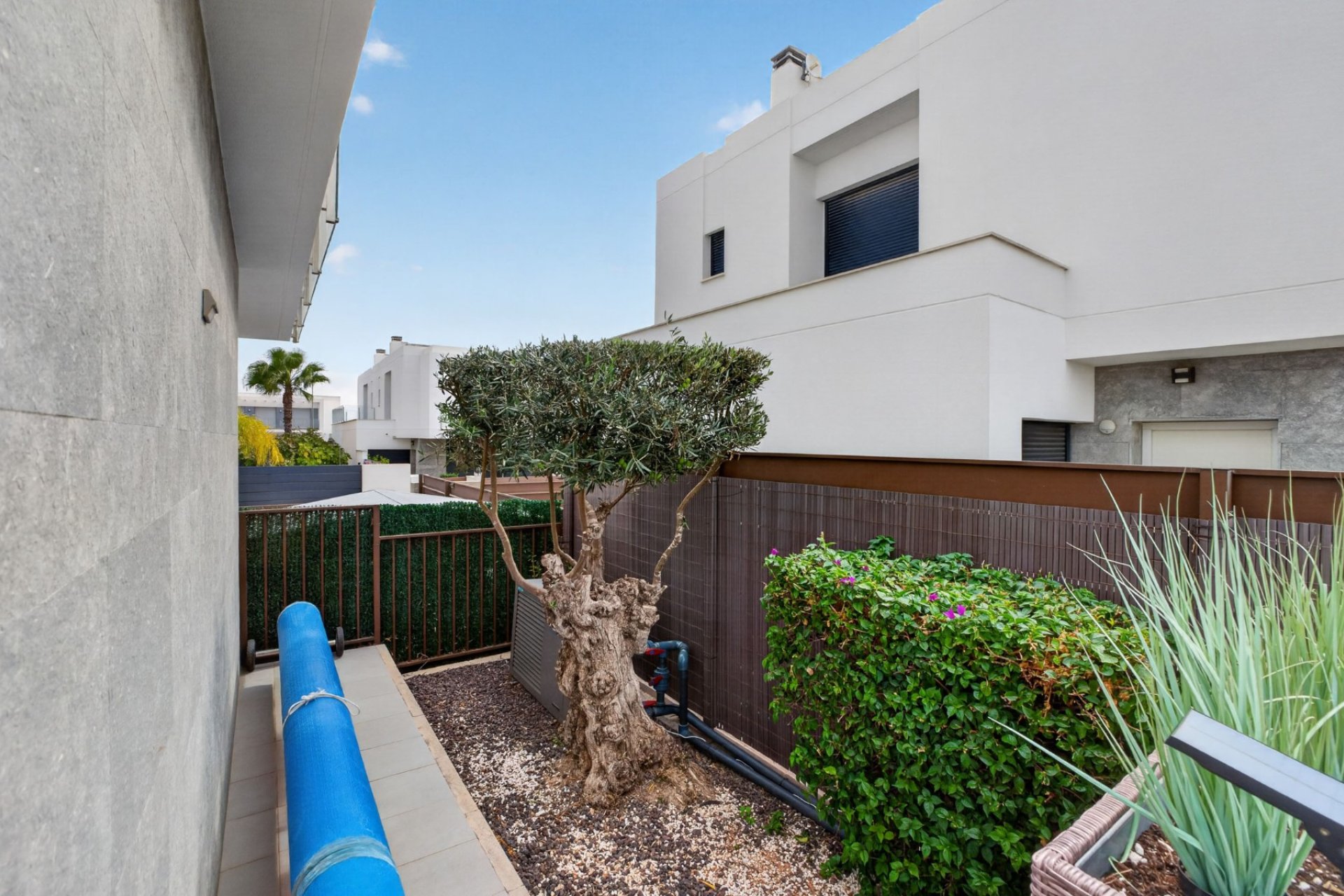 Resale - Villa -
Orihuela Costa - Orihuela