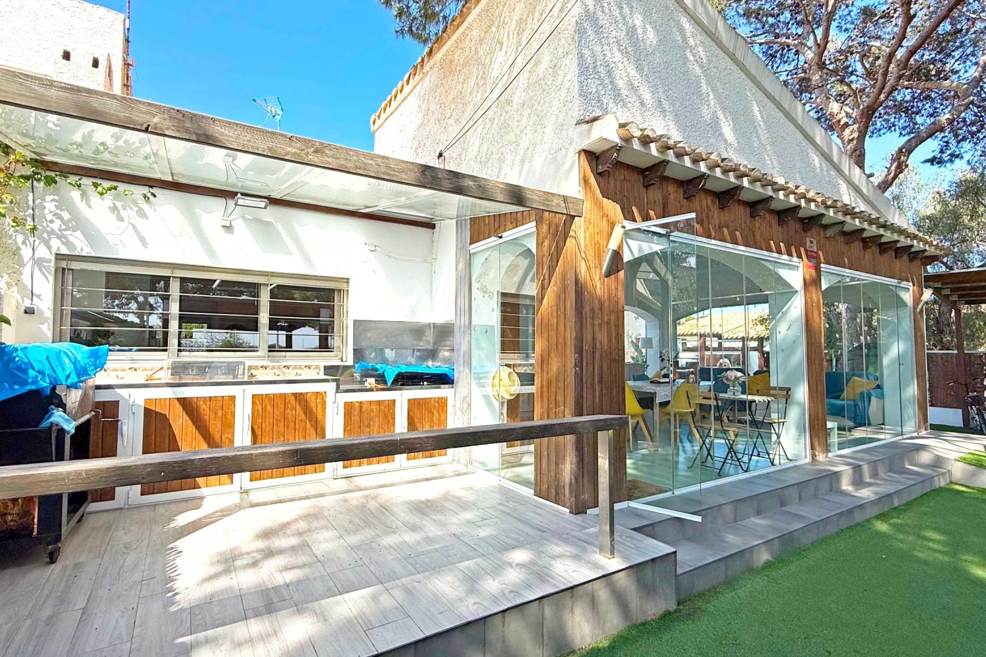 Resale - Villa -
Orihuela Costa - Punta Prima