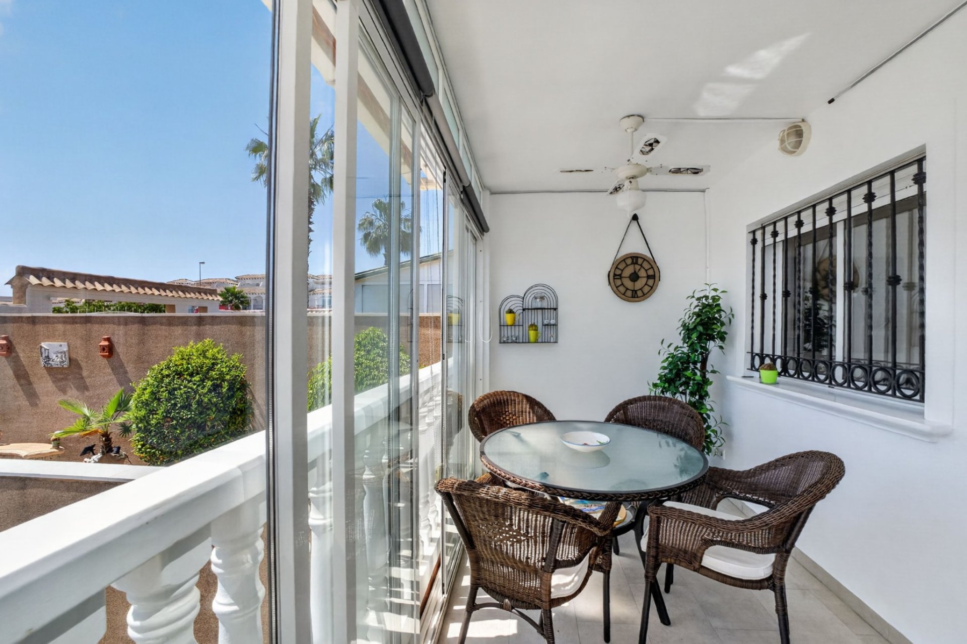 Resale - Villa -
Orihuela Costa - Punta Prima
