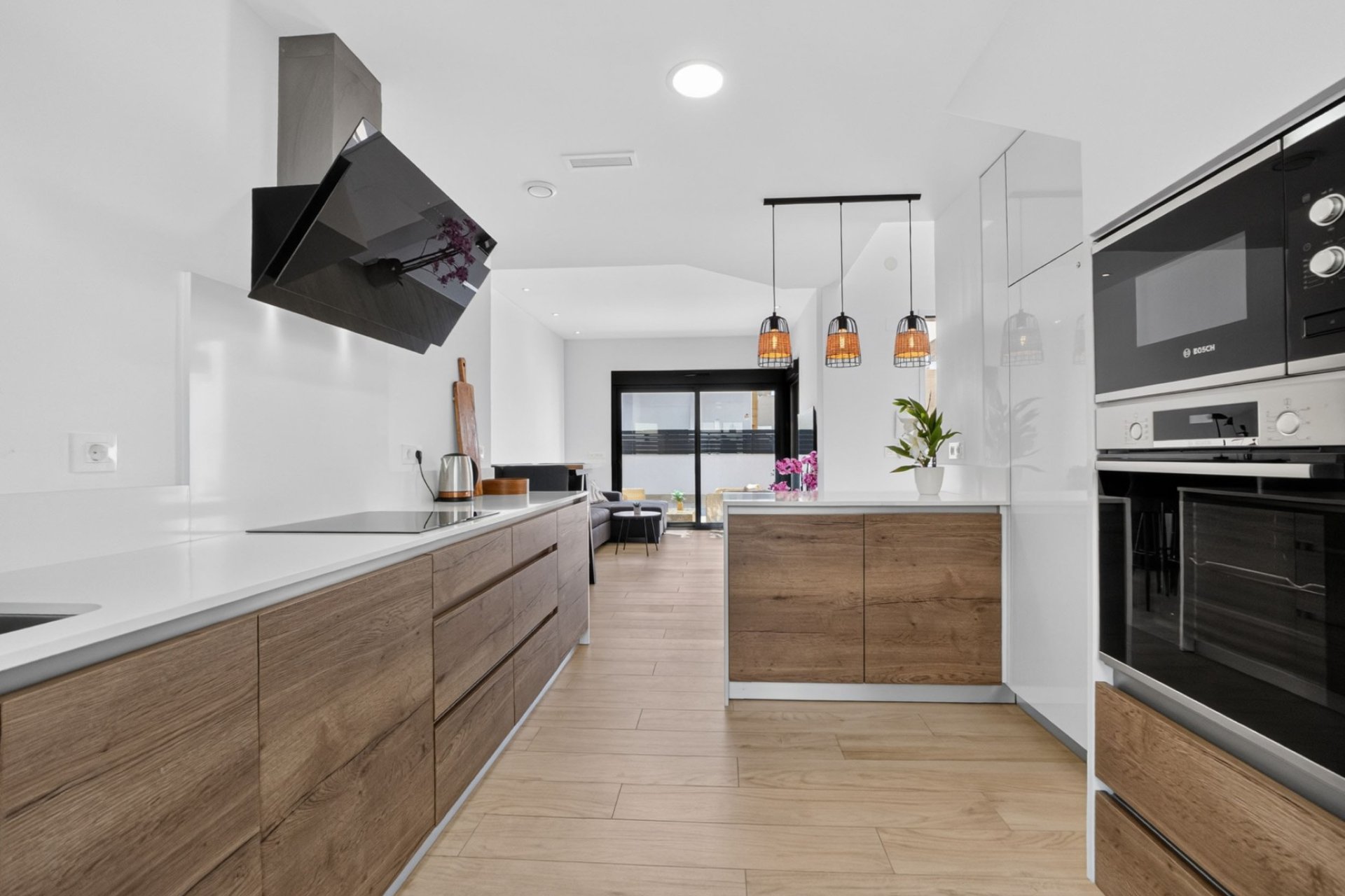 Resale - Villa -
Torrevieja