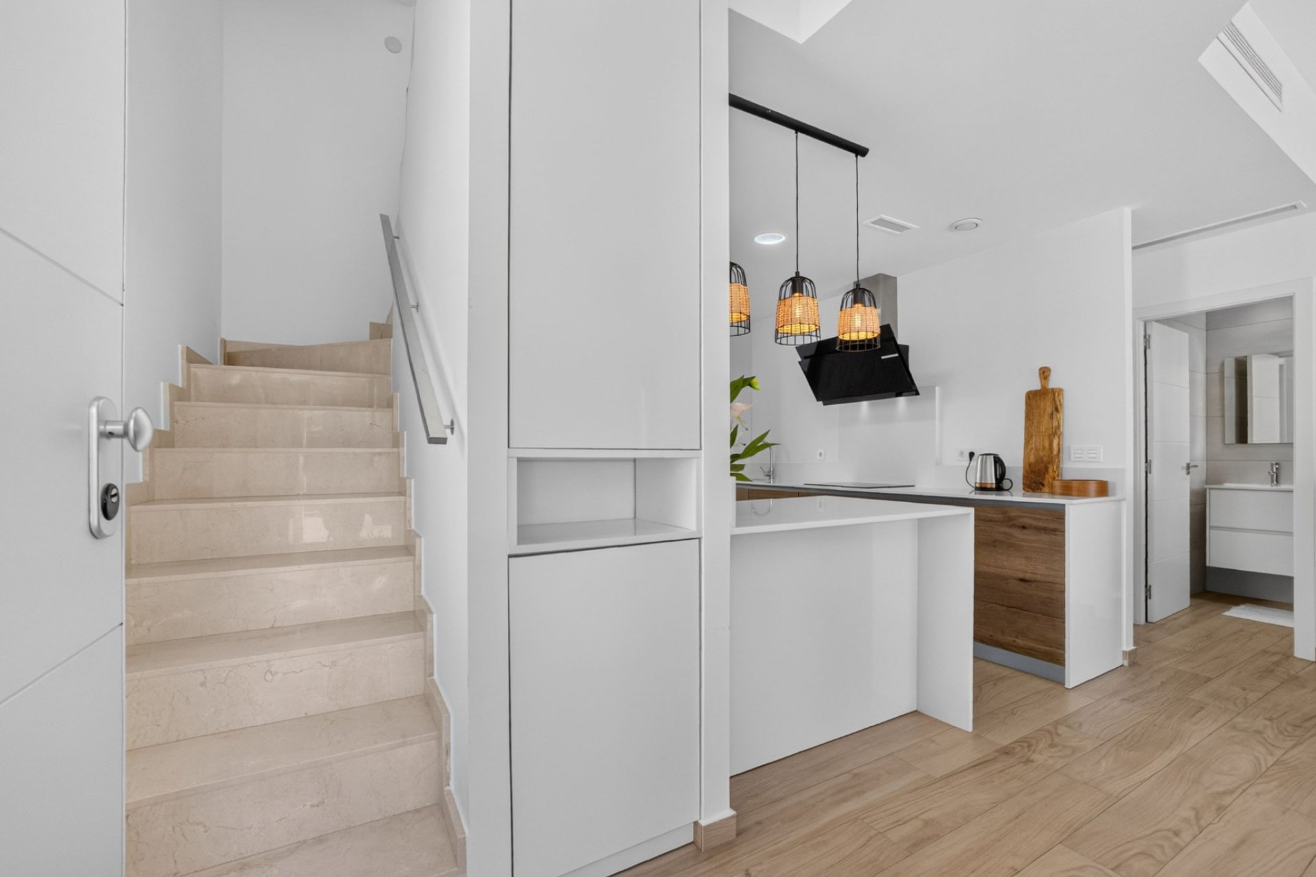 Resale - Villa -
Torrevieja