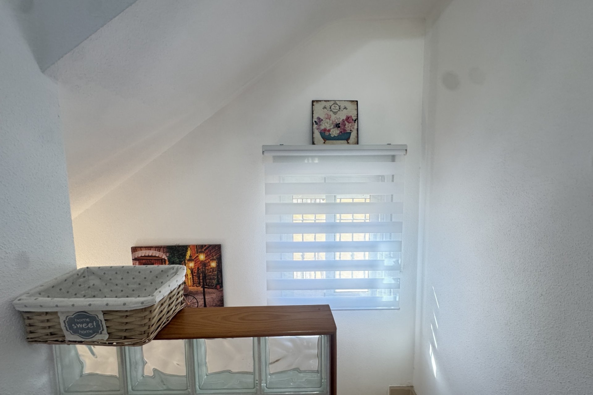 Resale - Villa -
Villamartín - Lomas del Golf