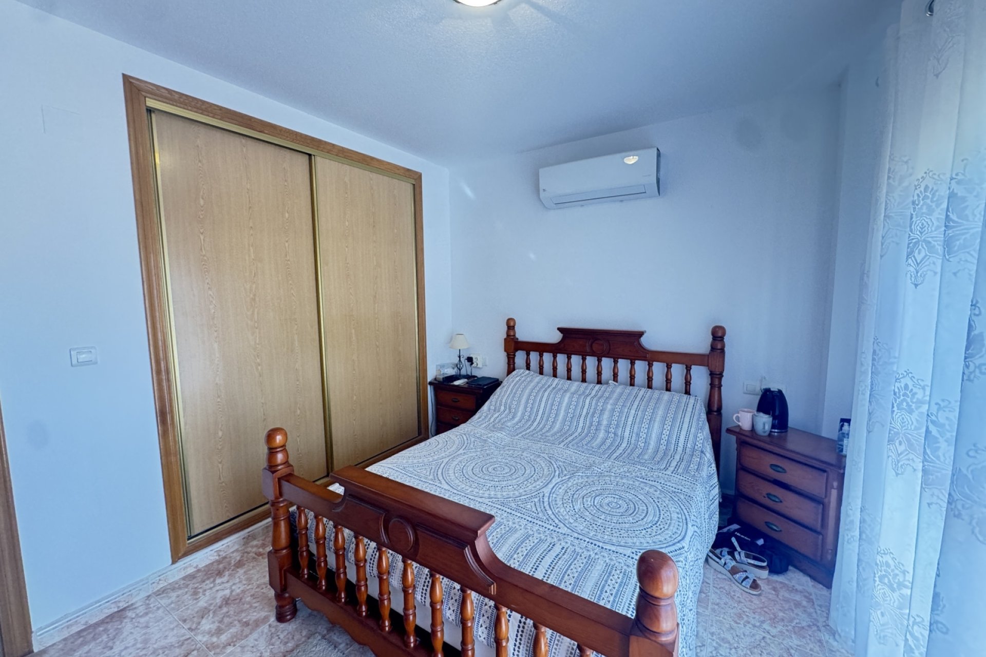 Resale - Villa -
Villamartín - Lomas del Golf