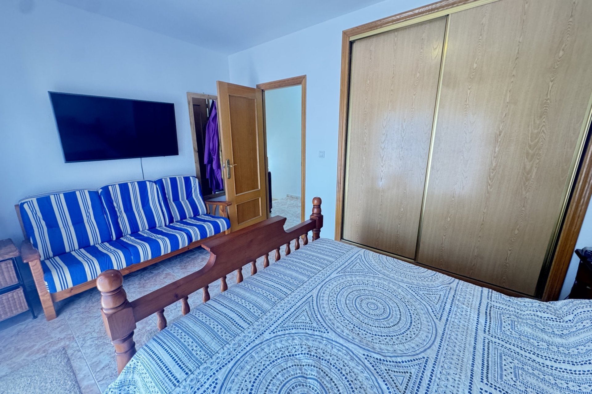 Resale - Villa -
Villamartín - Lomas del Golf