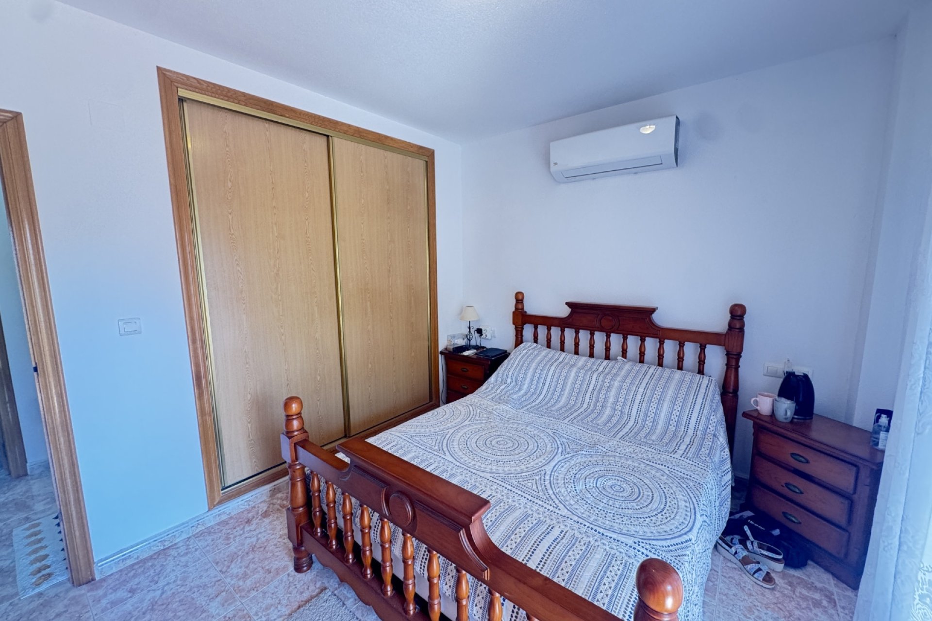 Resale - Villa -
Villamartín - Lomas del Golf