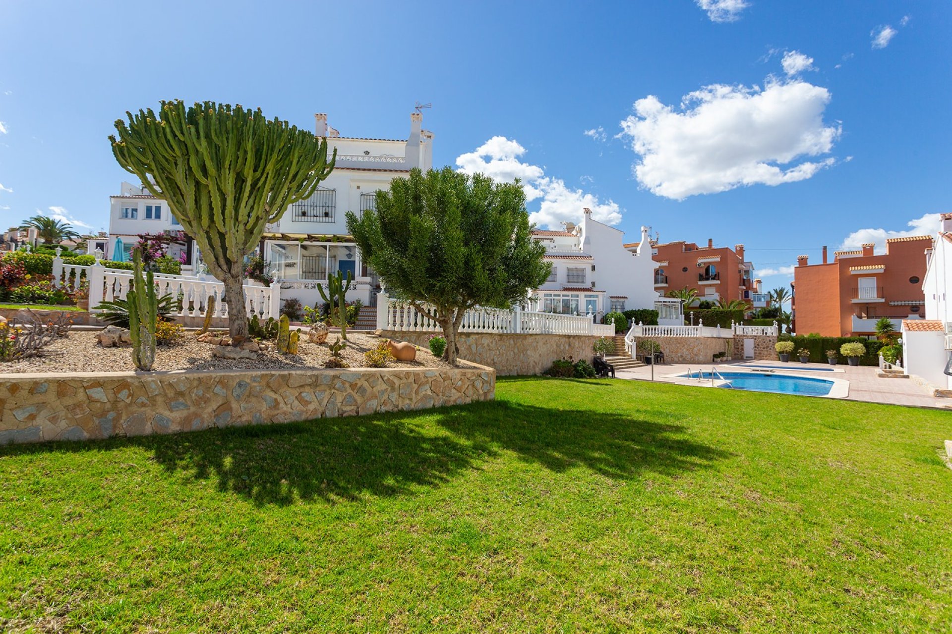 Reventa - Adosado -
La Mata