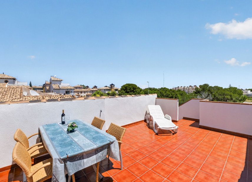 Reventa - Adosado -
Orihuela Costa - Lomas De Cabo Roig