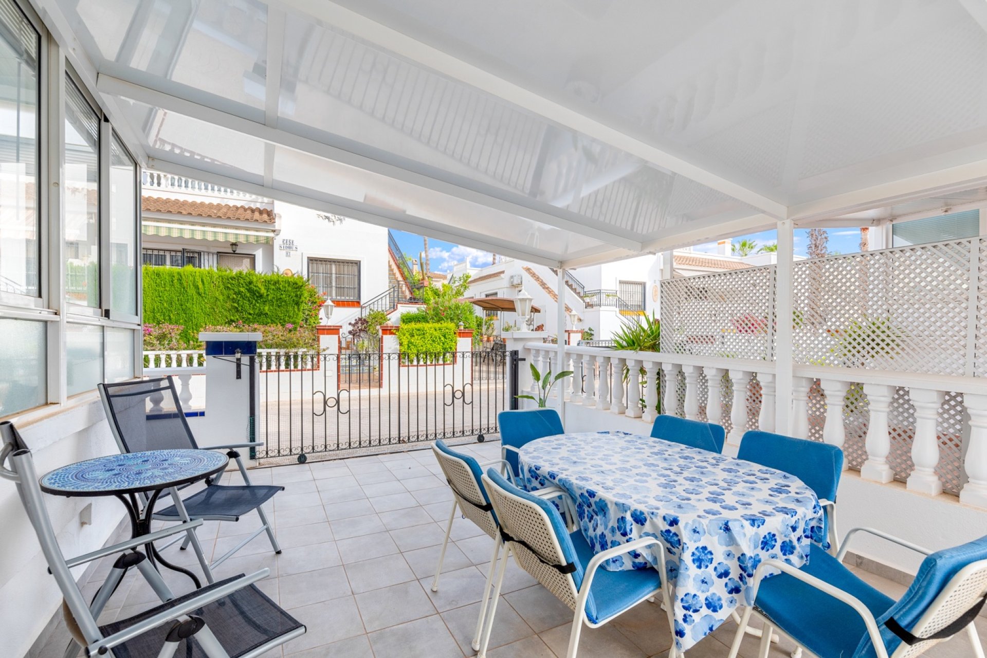Reventa - Adosado -
Orihuela Costa - Playa Flamenca