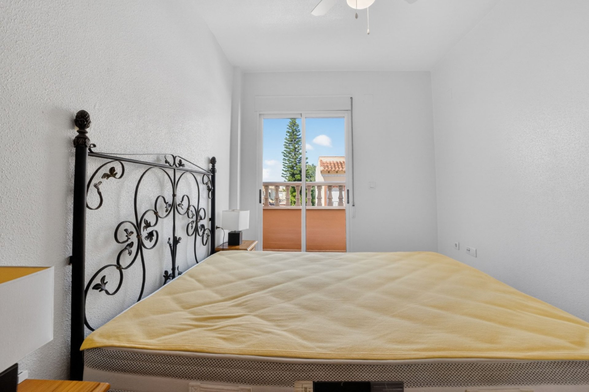 Reventa - Adosado -
Torrevieja