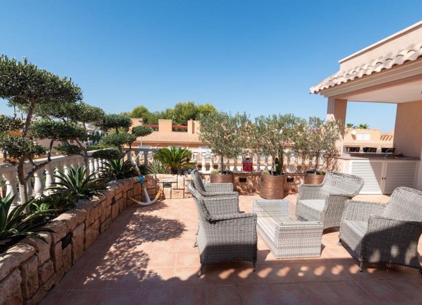 Reventa - Apartamento -
Orihuela Costa - Los Dolses