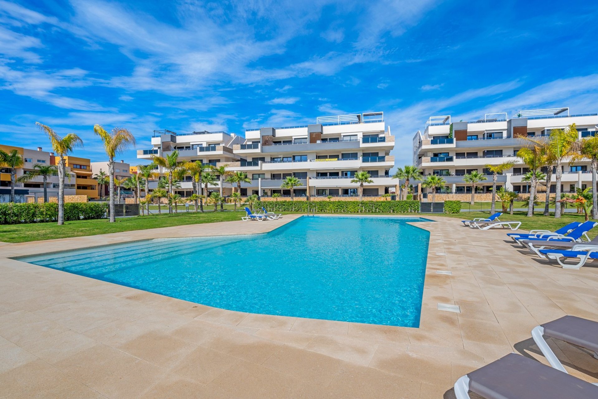 Reventa - Apartamento -
Orihuela Costa - Playa Flamenca*