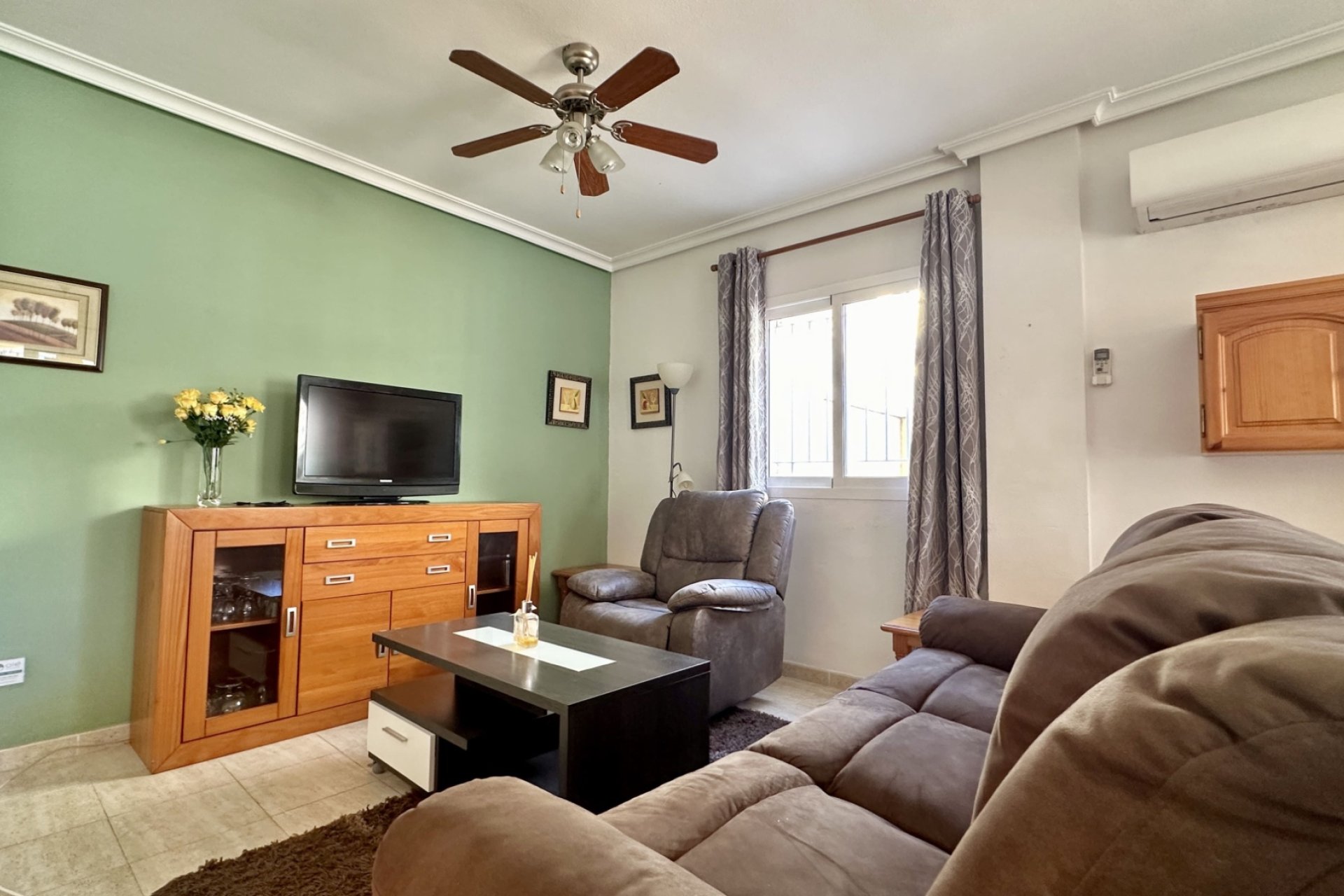 Reventa - Apartamento -
Orihuela Costa - Playa Flamenca