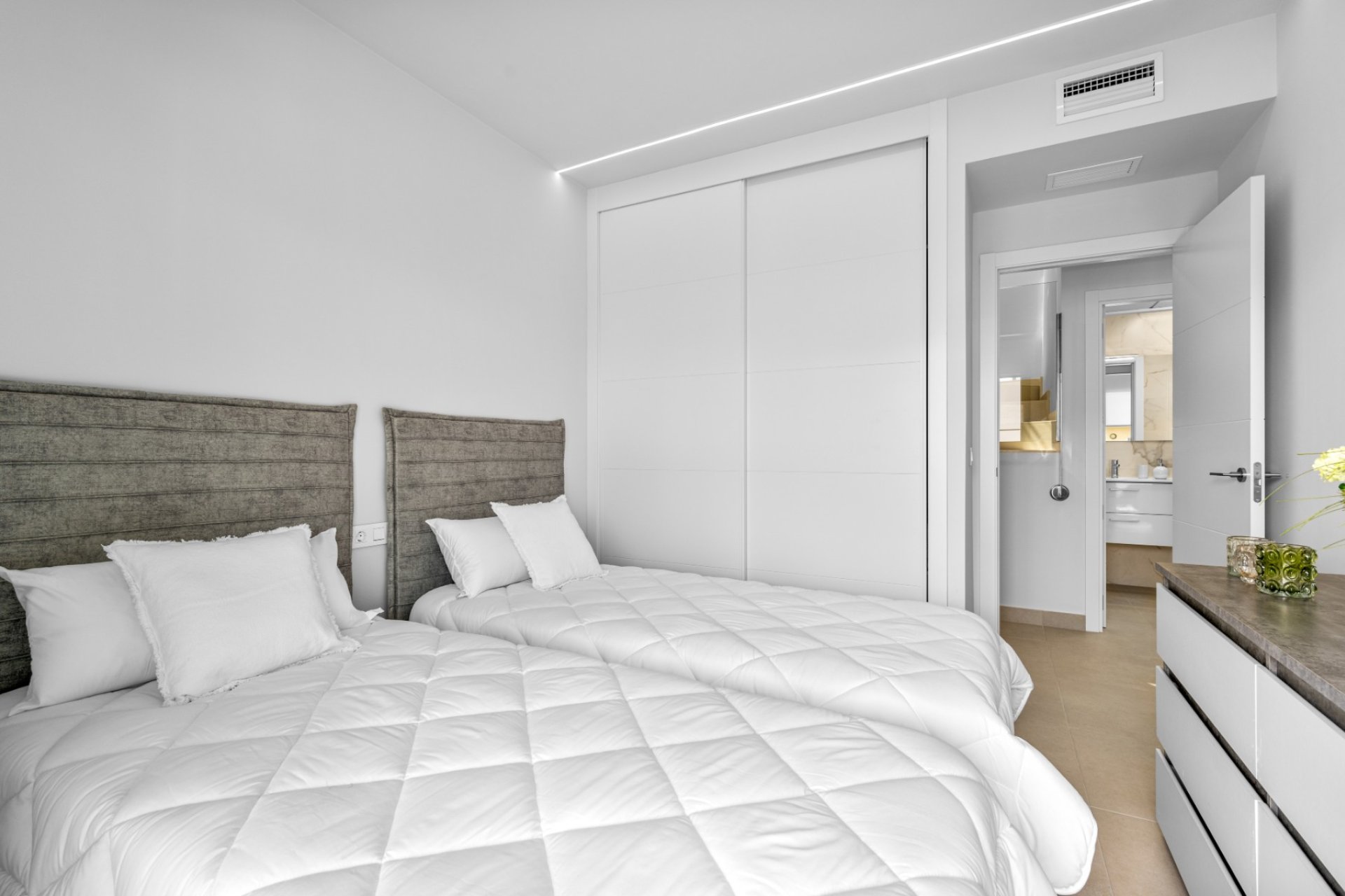 Reventa - Apartamento -
Orihuela Costa - Villamartín