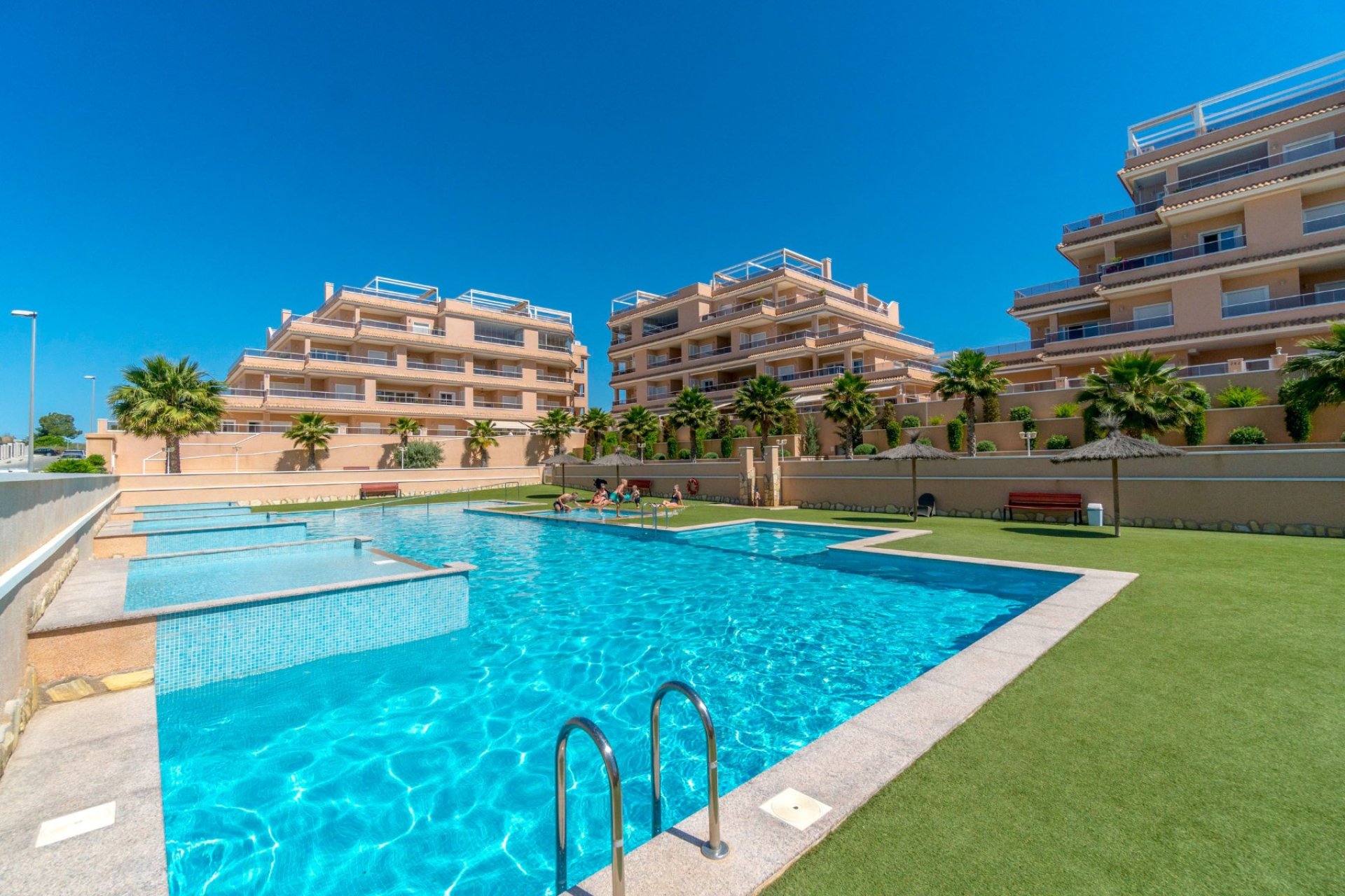 Reventa - Apartamento -
Orihuela Costa - Villamartín