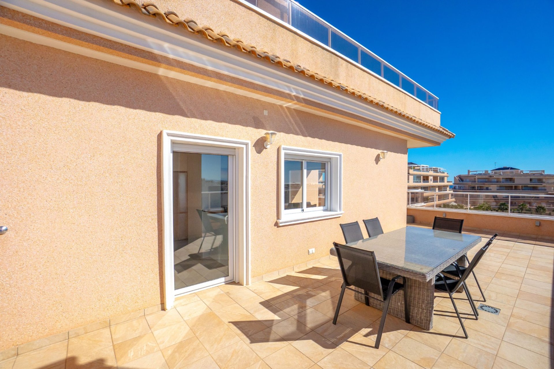 Reventa - Apartamento -
Orihuela Costa - Villamartín