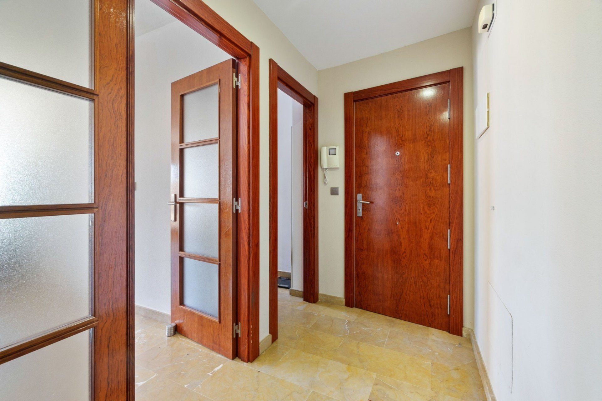 Reventa - Apartamento -
Torrevieja - Center