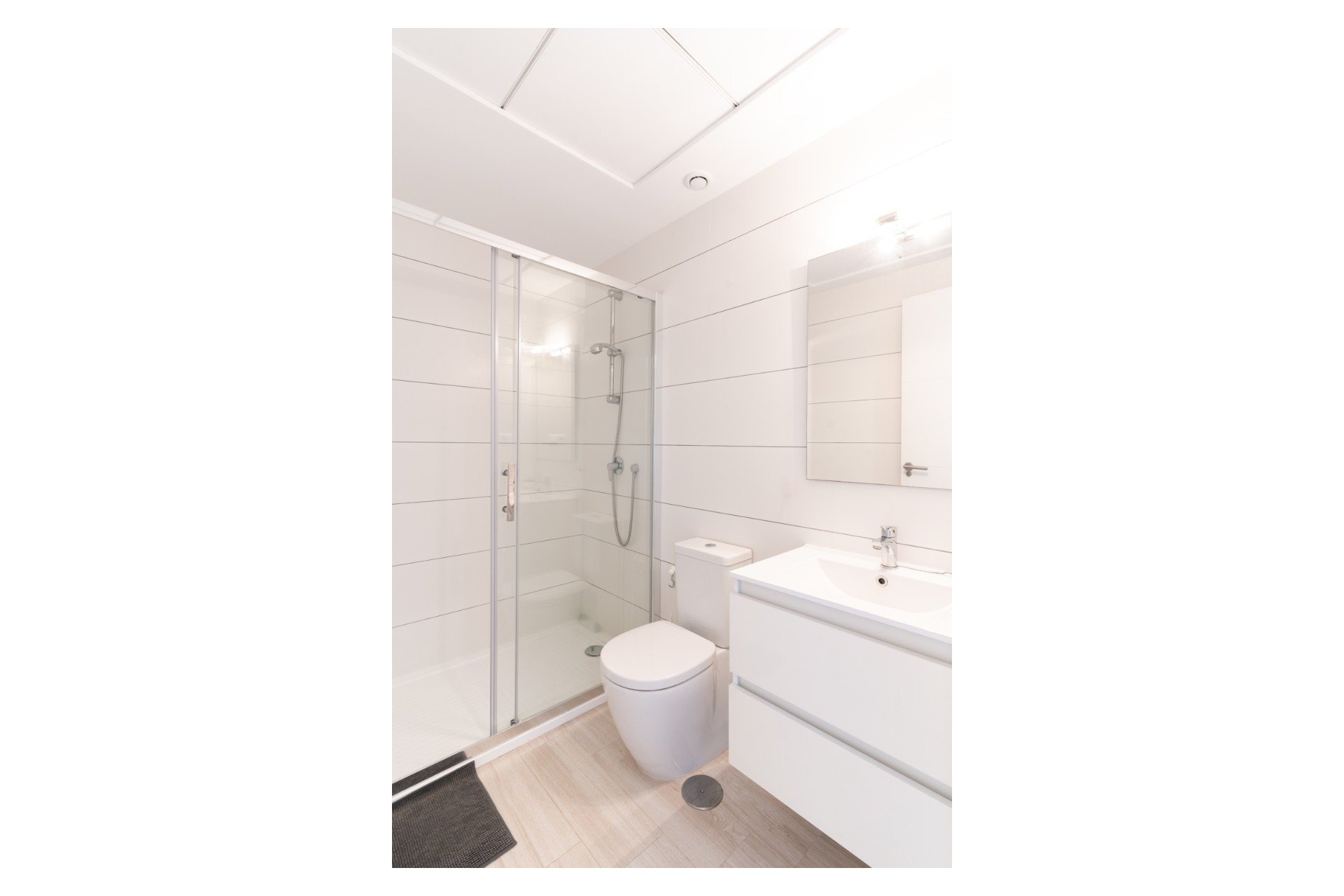 Reventa - Apartamento -
Torrevieja - La Mata