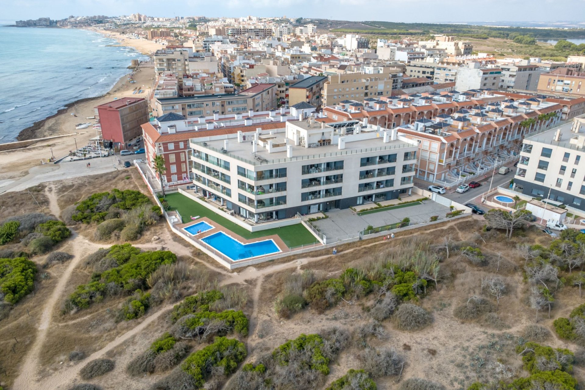 Reventa - Apartamento -
Torrevieja - La Mata