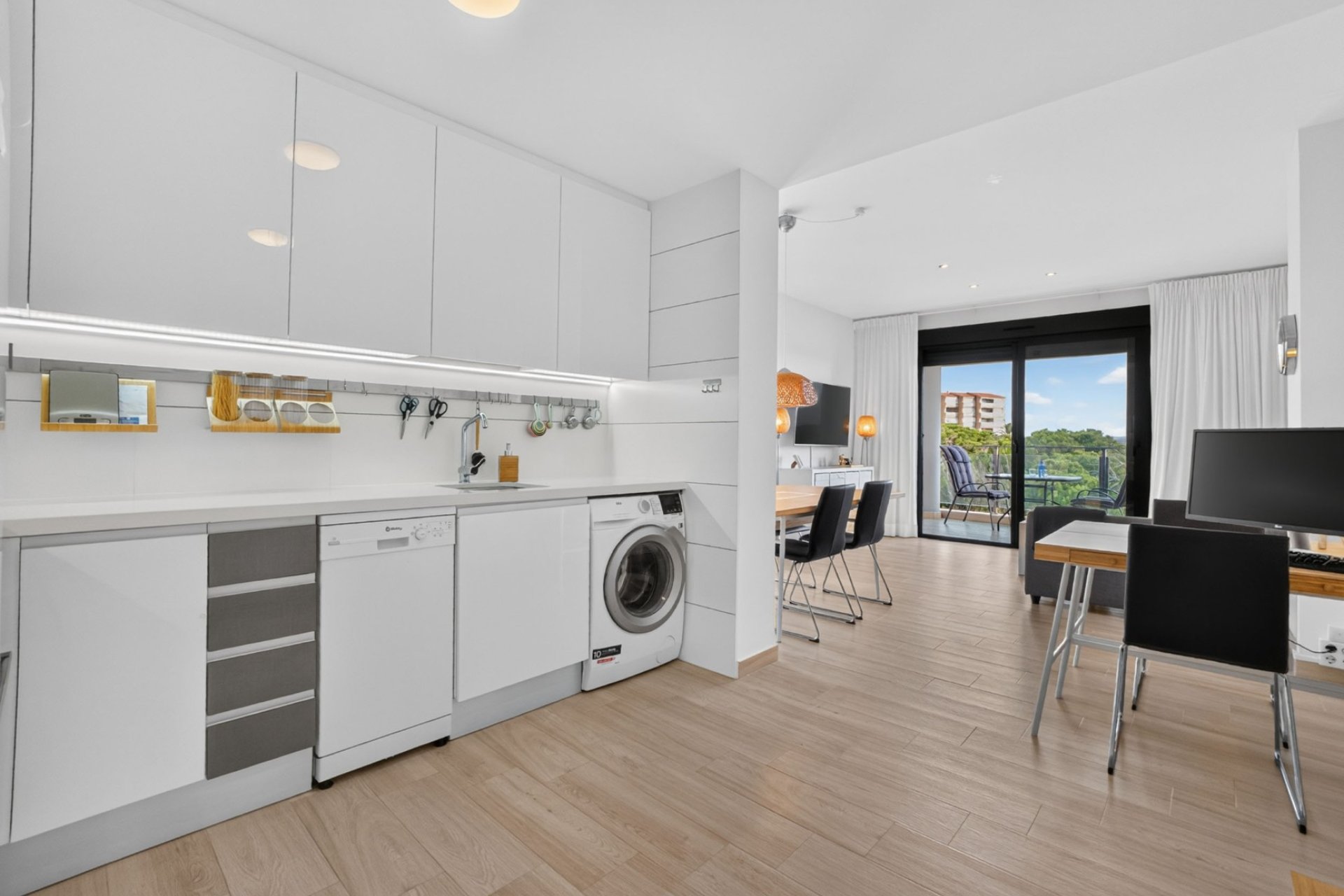 Reventa - Apartamento -
Torrevieja - La Mata