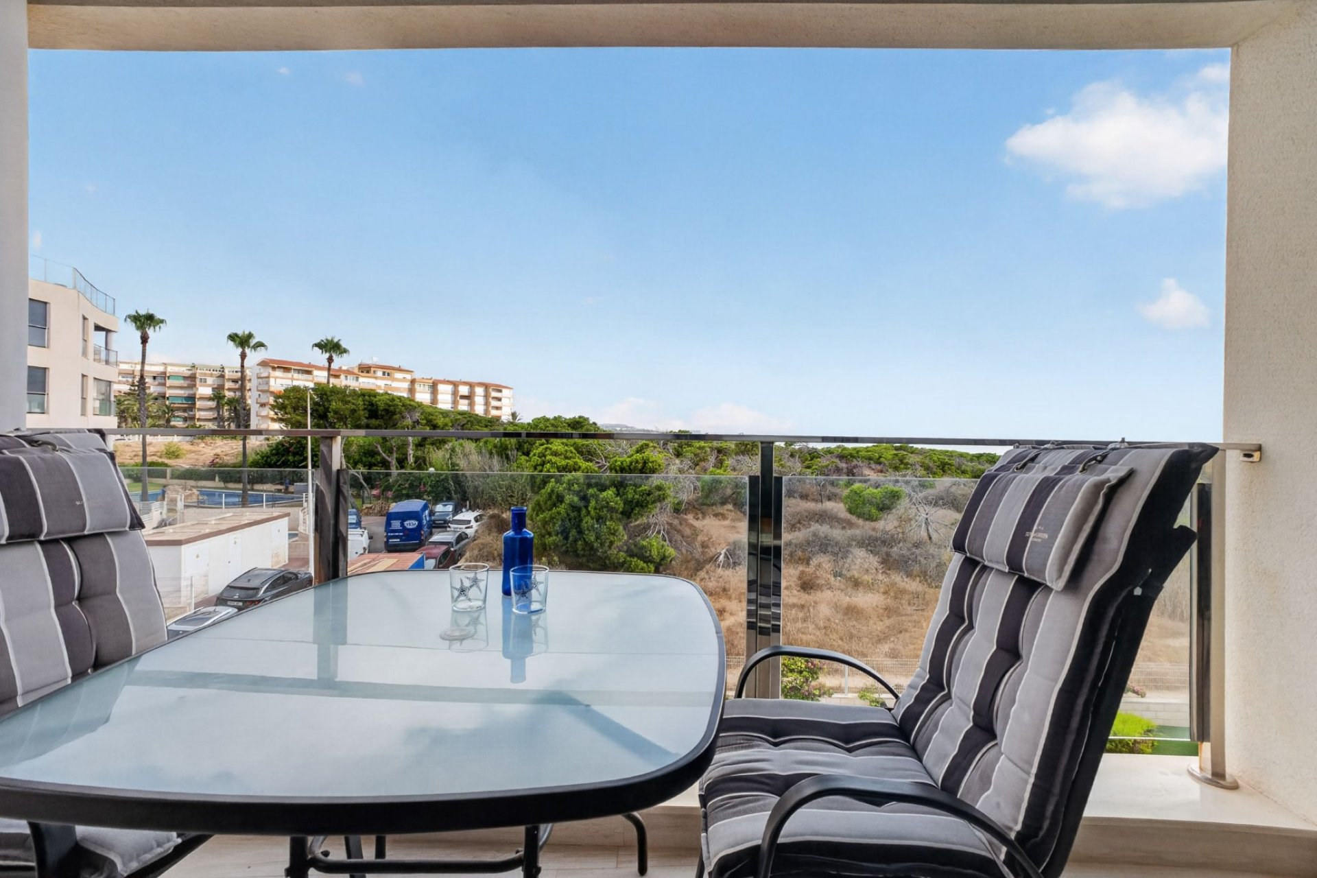 Reventa - Apartamento -
Torrevieja - La Mata