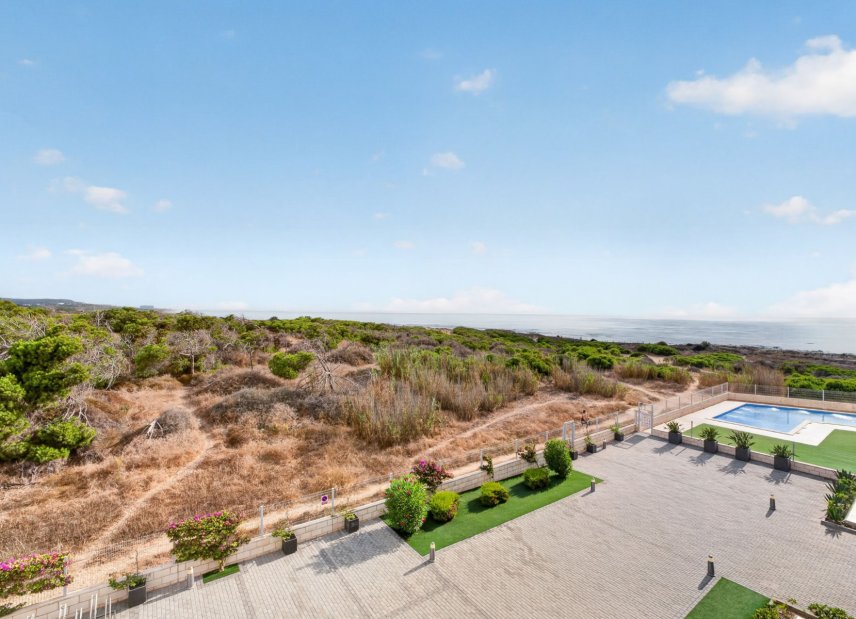 Reventa - Apartamento -
Torrevieja - La Mata