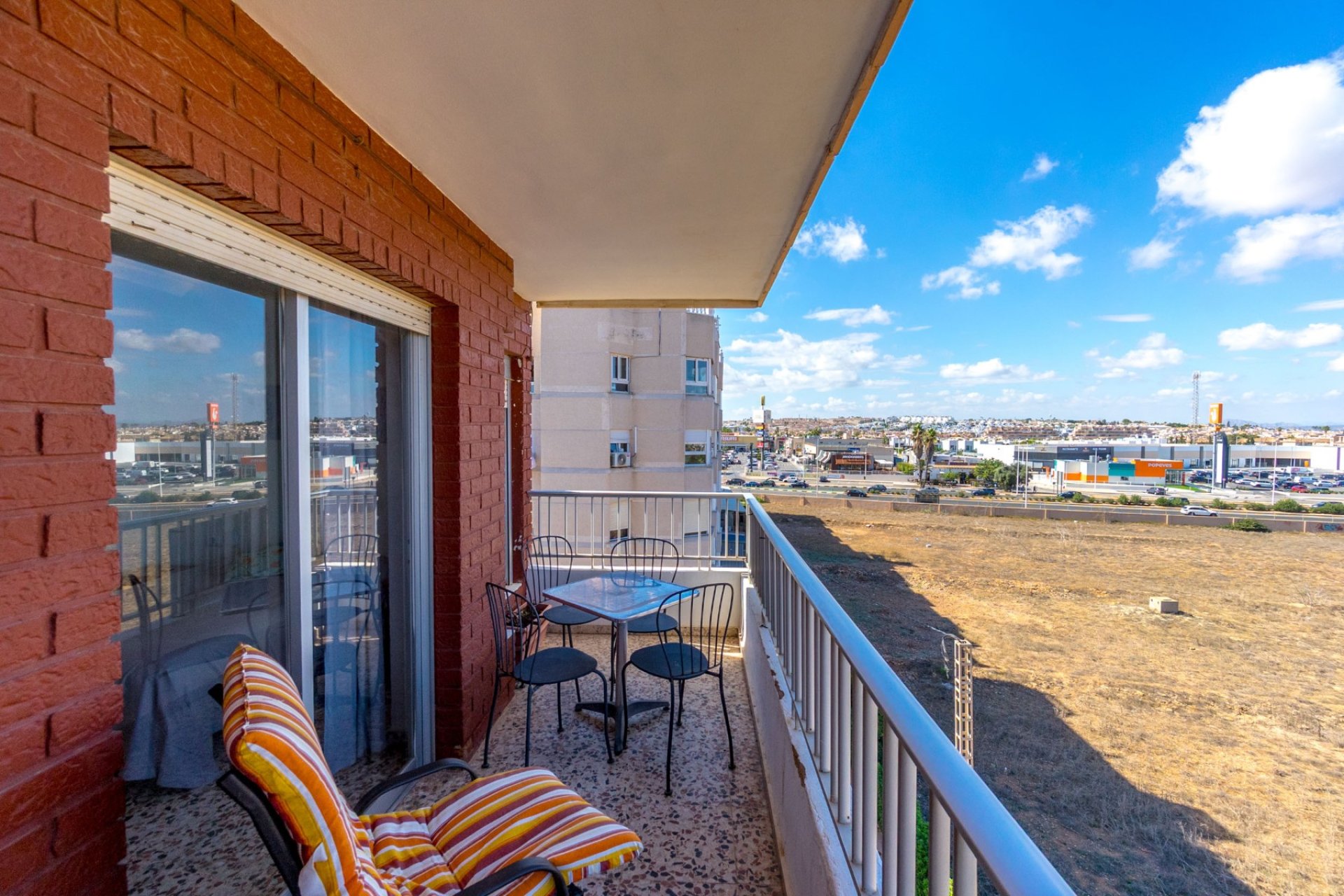 Reventa - Apartamento -
Torrevieja