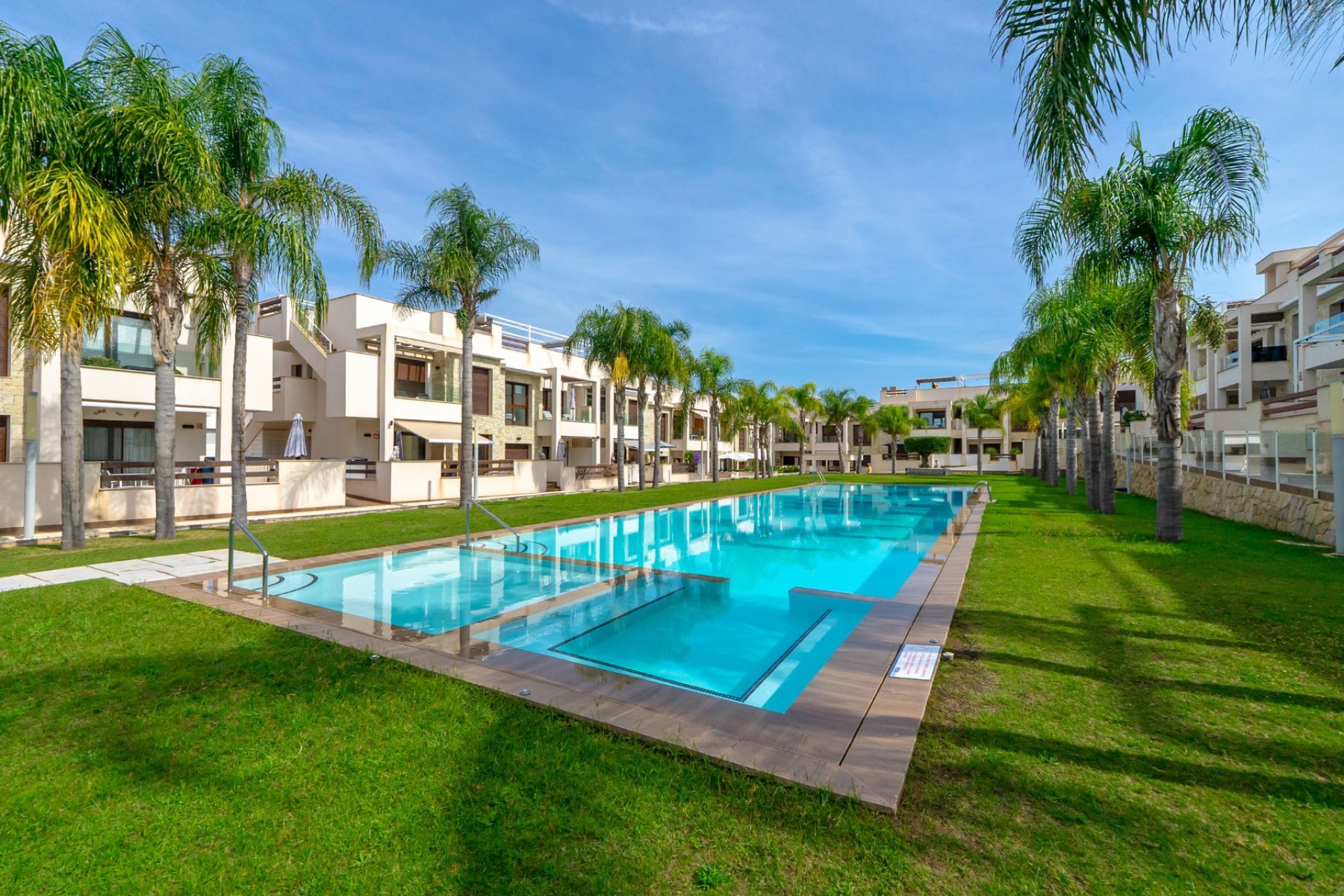 Reventa - Apartamento -
Torrevieja